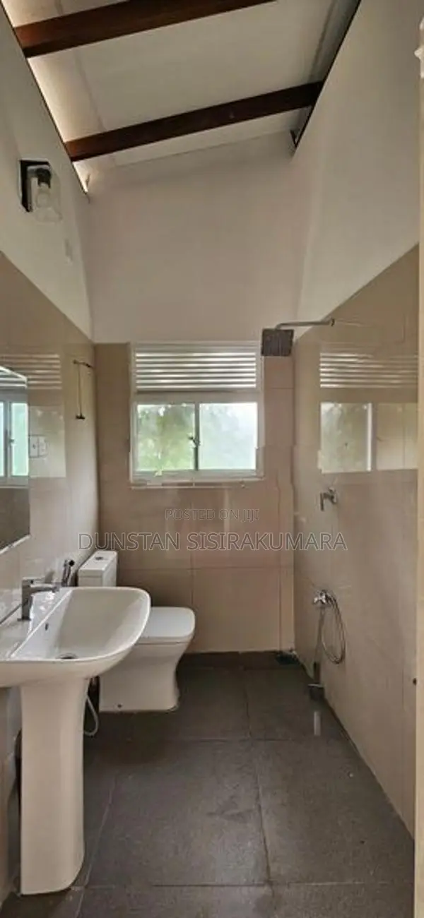 Luxury Rooms in Maharagama