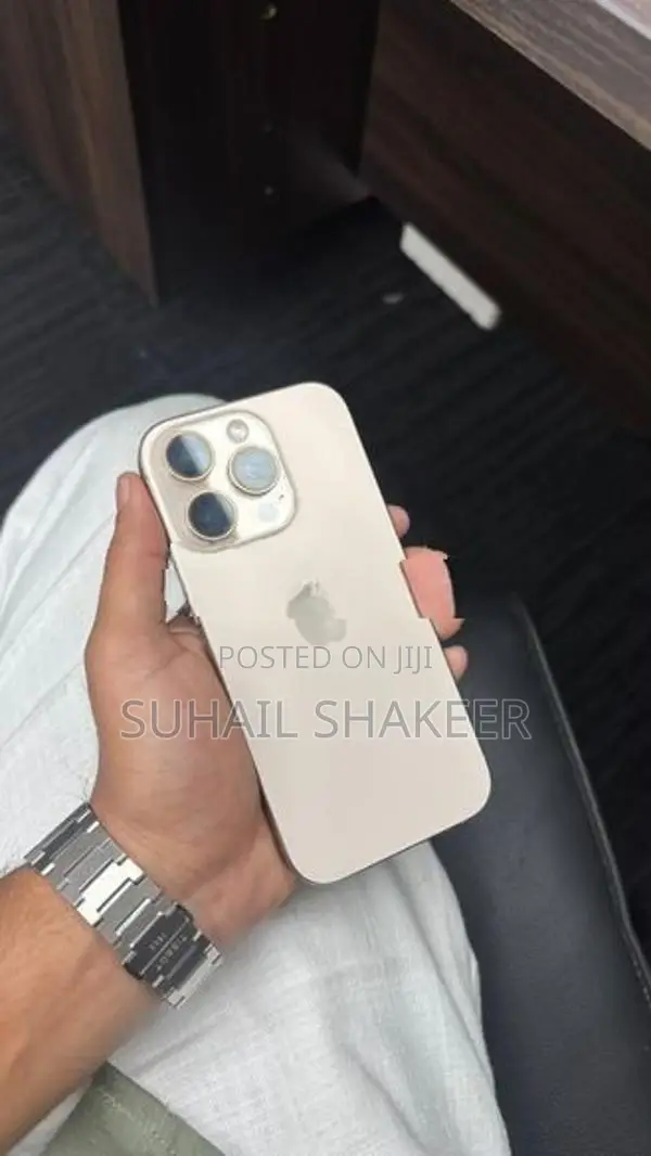 Apple iPhone 16 (Used)
