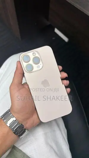 Apple iPhone 16 (Used)