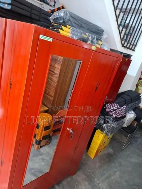 6×3.5 Steel cupboards
