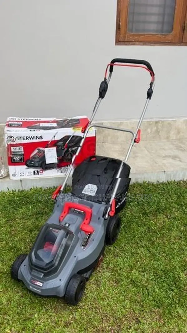 Grass Cutting Machine