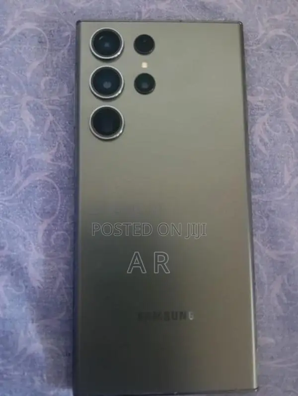 Samsung Galaxy S23 Ultra (Used)