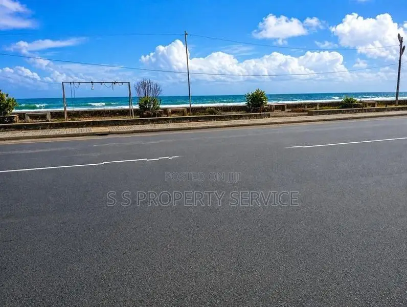 Land For Sale in Devinuwara -Matara (SSPL-438)