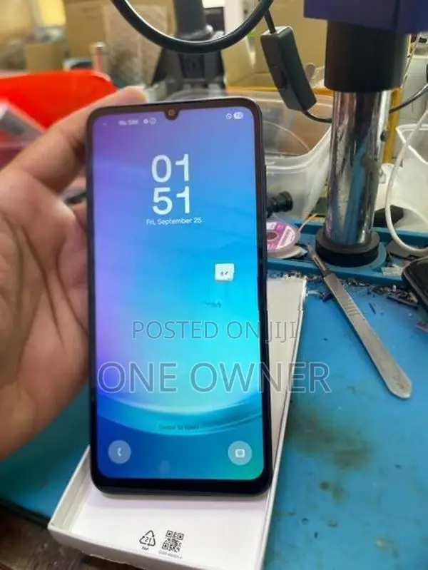 Samsung Galaxy A25 (Used)