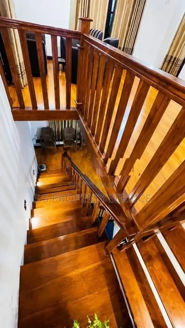Gampaha Two Storey House For Sale (Ssph-400)