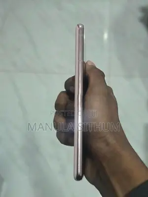 Samsung Galaxy S21 (Used)