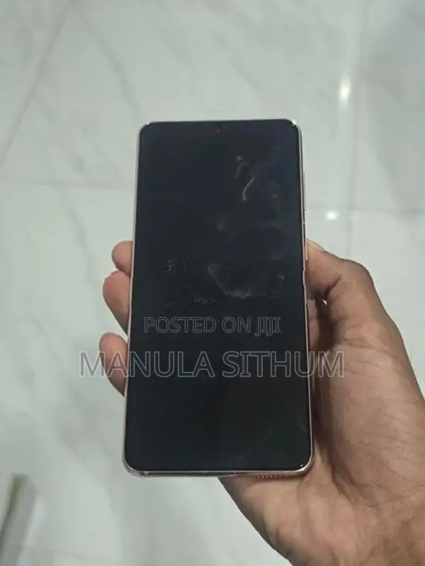 Samsung Galaxy S21 (Used)