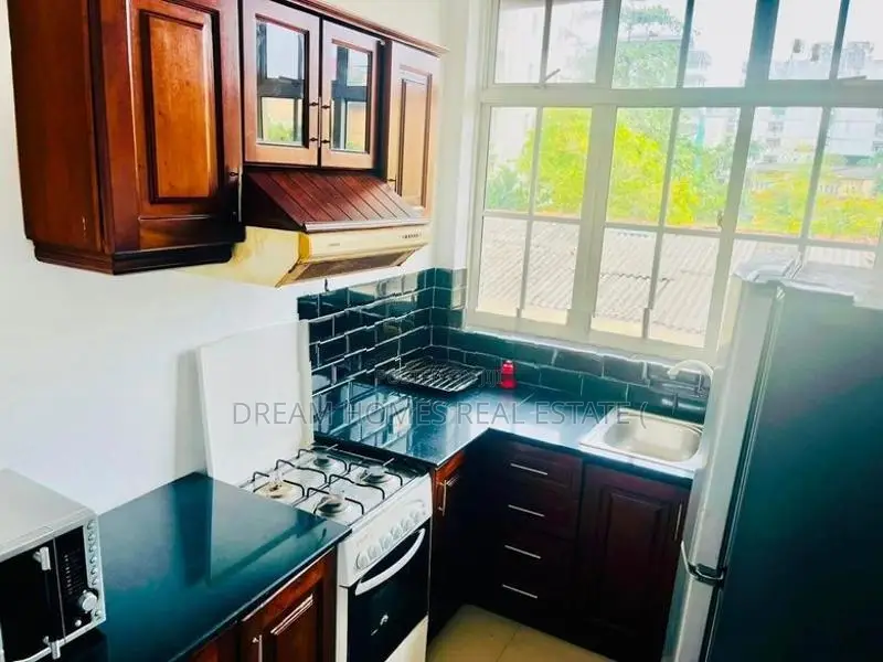 Fully Furnished 3-Bedroom Apartment for Rent – Colombo 06