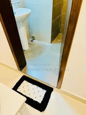 Brand-New 2-Bedroom Apartment for Rent – Pelawatta