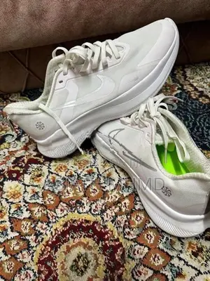 Nike Running Shoes Size 41
