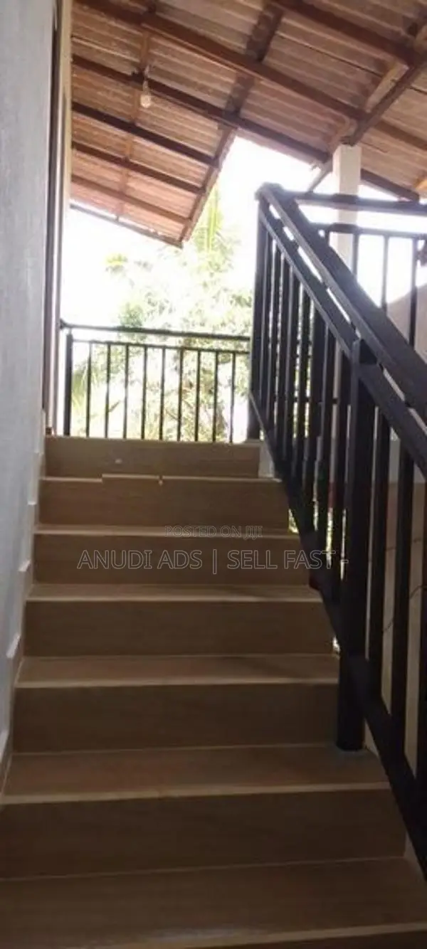 2BR (1AC) House (Upstair) For Rent in Pannipitiya