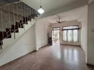 Two Storey Old House for Sale in Kolonnawa