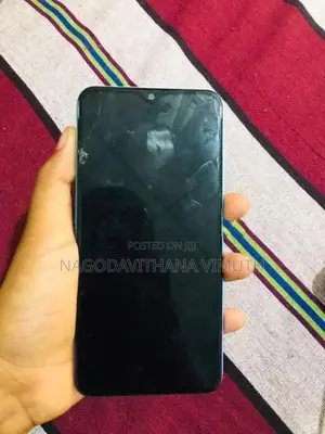 Vivo Y1s (Used)