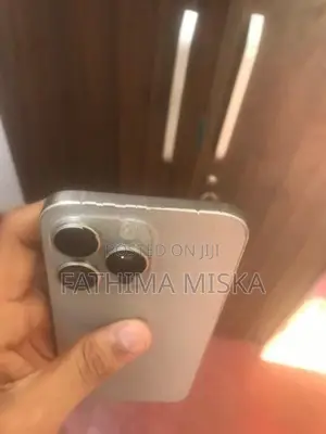Apple iPhone 15 Pro Max Titanium (Used)