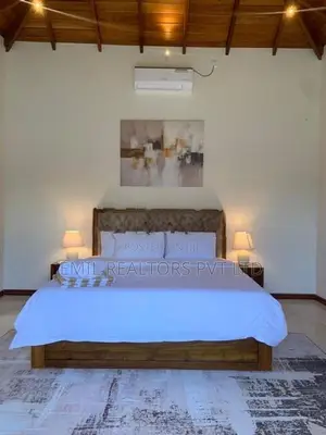 Brand New Luxury Villa for Sale in Talpe (EM141AW)