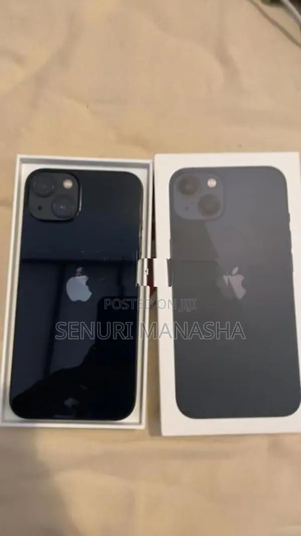 Apple iPhone 13 (Used)