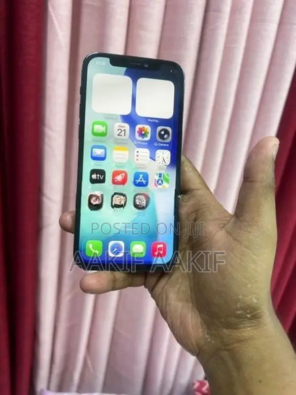 Apple iPhone 12 Pro (Used)