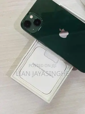 Apple iPhone 13 (Used)
