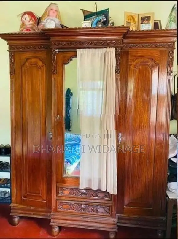 Antique Almariah – Over 200 Years Old
