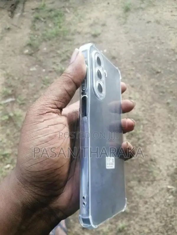 Samsung Galaxy A17 (Brand New)