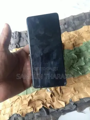 Samsung Galaxy S21 Ultra (Used)