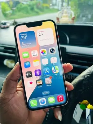 Apple iPhone 13 (Used)