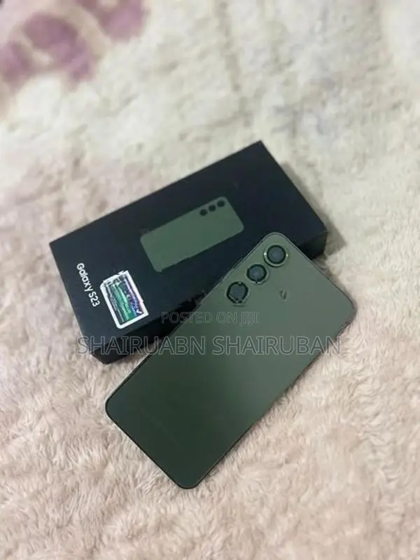 Samsung Galaxy S23 (Used)