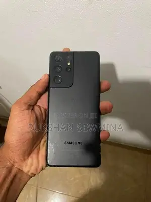 Samsung Galaxy S21 Ultra (Used)