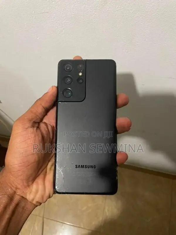 Samsung Galaxy S21 Ultra (Used)