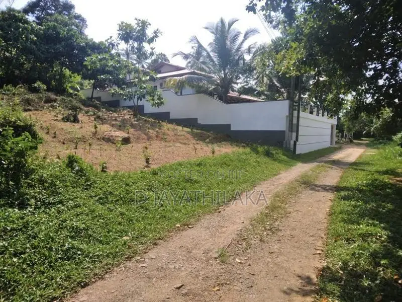 Eco Tourism Land for Sale in Kalahe Galle