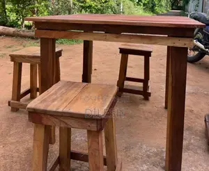Table With 4 Chairs