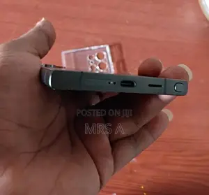 Samsung Galaxy S24 Ultra (Used)