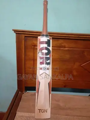 SS Ton Leather Bat