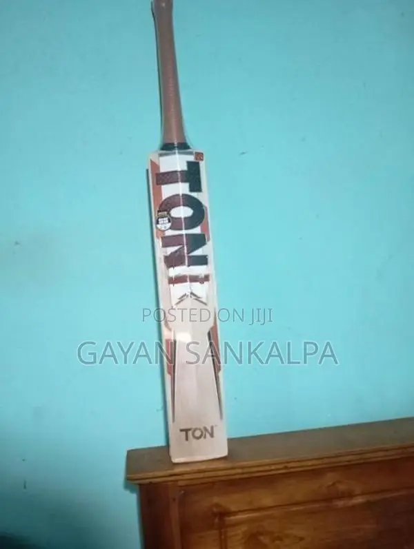 SS Ton Leather Bat