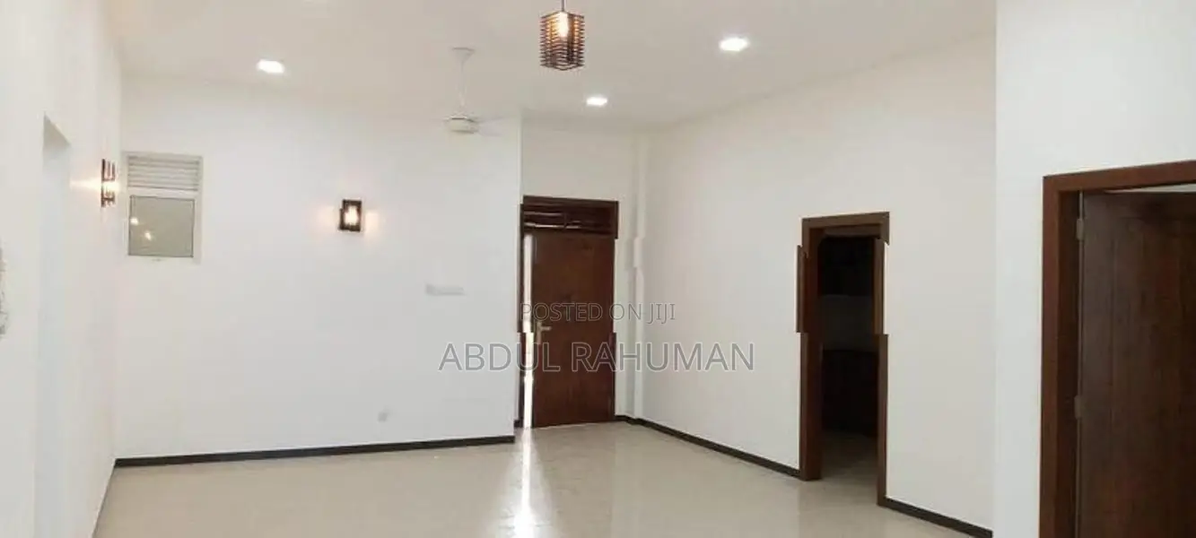 Single House Nugegoda Embuldeniya