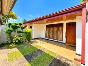 House for Sale in Moratuwa (SSPH-216)