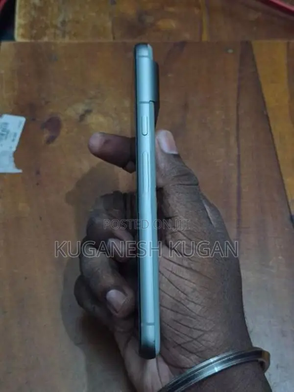 Google Pixel 8 (Used)