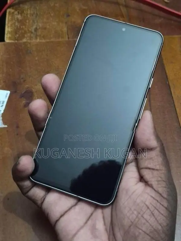Google Pixel 8 (Used)