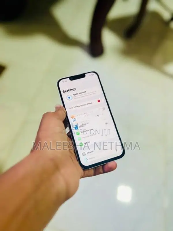 Apple iPhone 14 (Used)