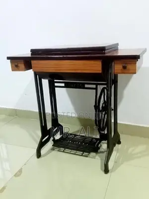 Singer Sewing Machine