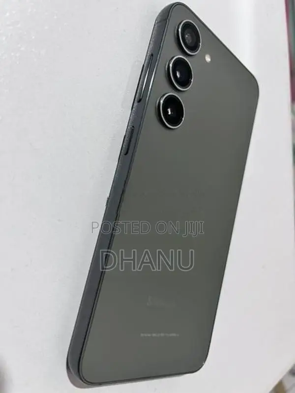 Samsung Galaxy S23 (Used)