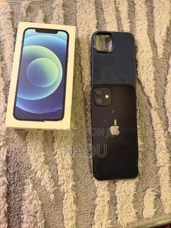Apple iPhone 12 128GB (Used)