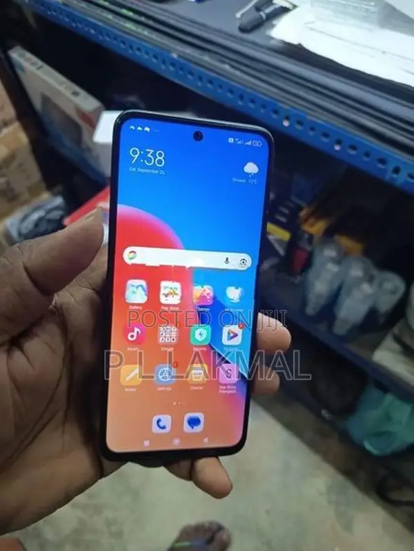 Xiaomi Redmi 12 (Used)