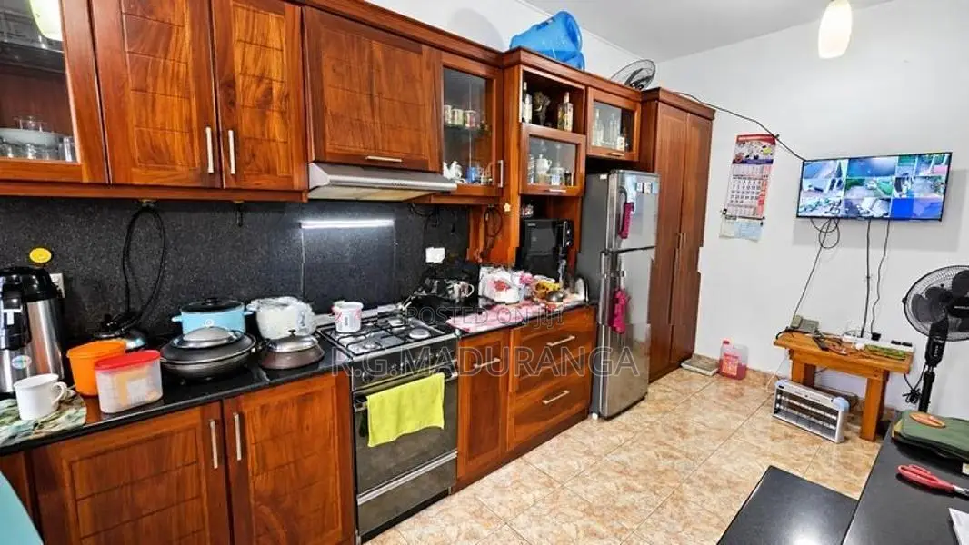 Fully Furnished 3-Storey House-Near Sri Jayewardenepura University