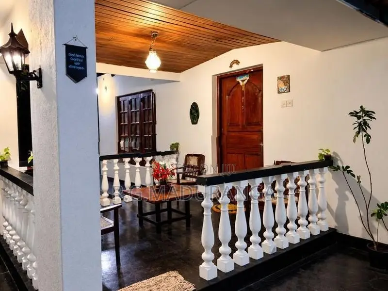 House with 26 Perches Land for Sale Battaramulla