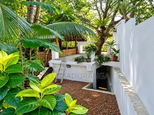 House with 26 Perches Land for Sale Battaramulla