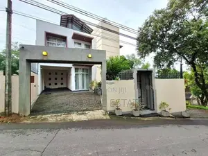 Brand New Luxury Three Story House for Sale Malabe