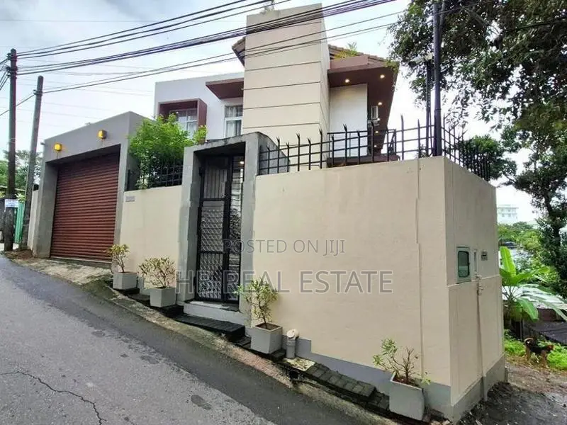 Brand New Luxury Three Story House for Sale Malabe