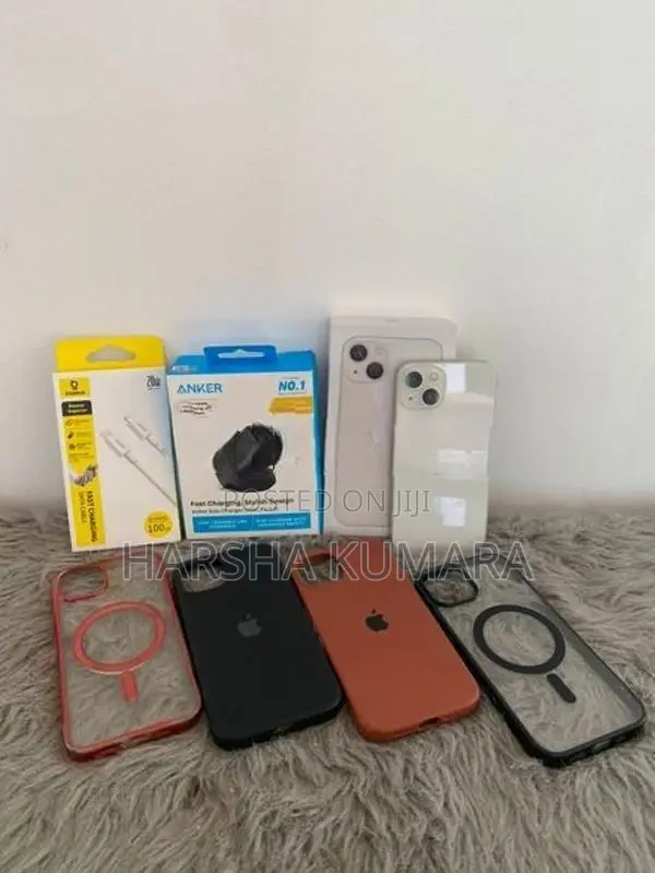 Apple iPhone 13 (Used)