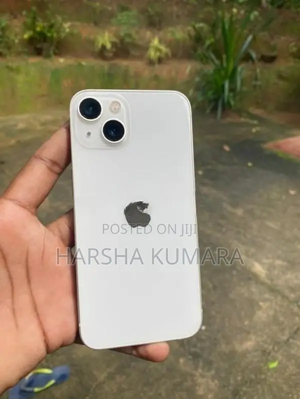 Apple iPhone 13 (Used)